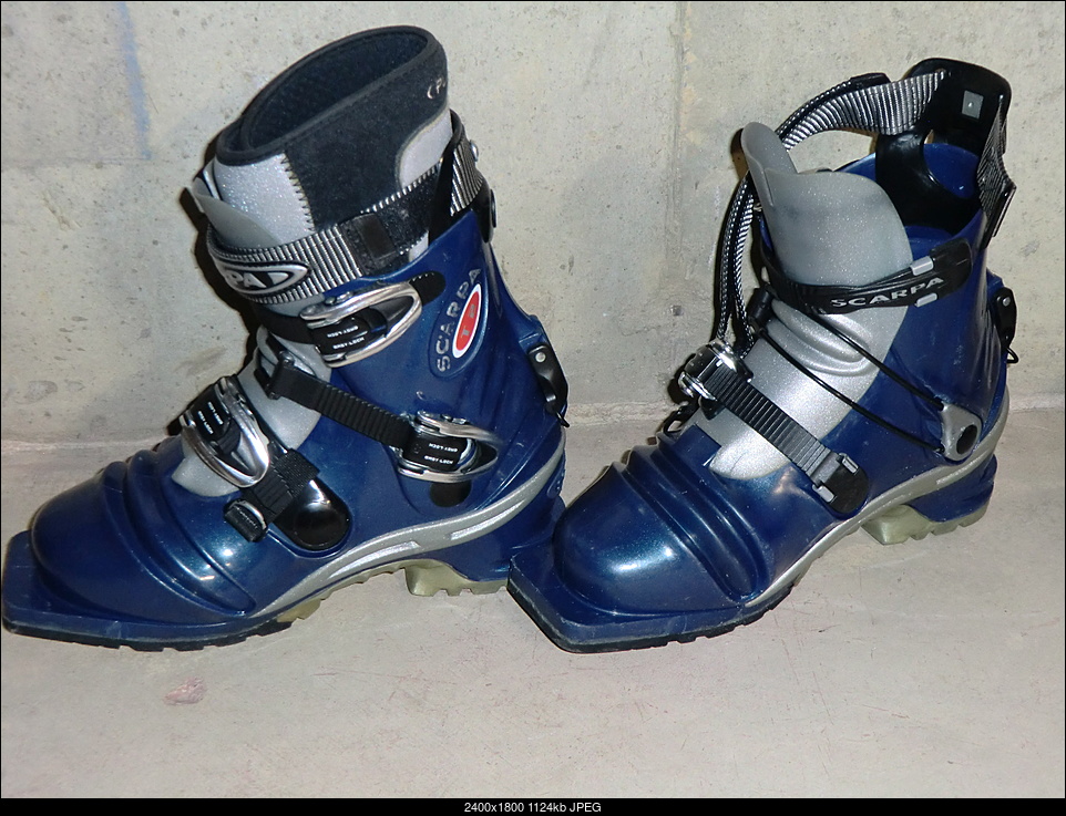 Scarpa Tele Boots T1 and T2 sz 26.5