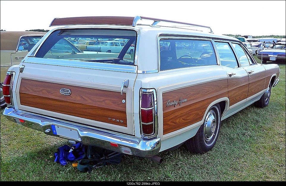 Click image for larger version. 

Name:	69_Ford_CountrySquire.jpg 
Views:	65 
Size:	298.7 KB 
ID:	445688