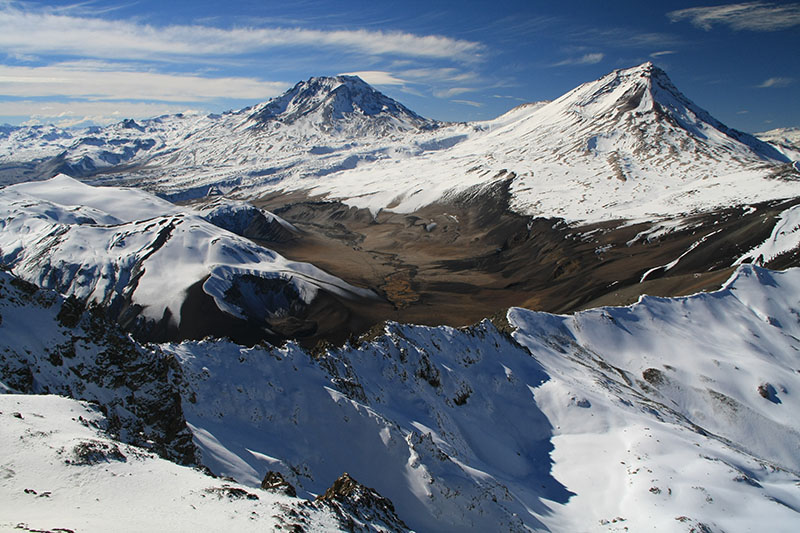 Name:  Descabezado_grande_y_cerro_azul_desde_cerro_Risco_Negro.jpg
Views: 1182
Size:  157.0 KB