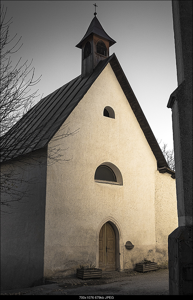 Click image for larger version. 

Name:	church in dolomites.jpg 
Views:	117 
Size:	678.6 KB 
ID:	249545