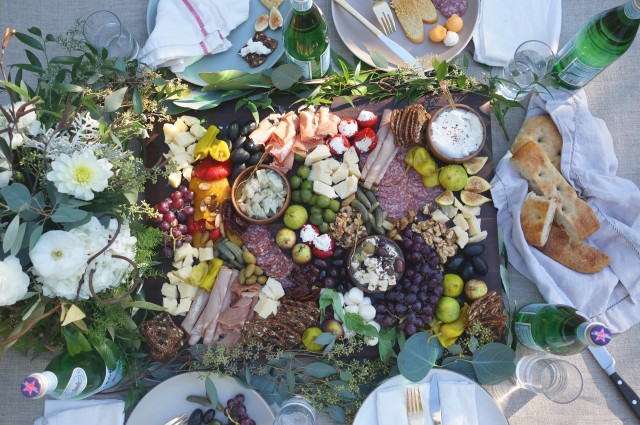 Name:  Antipasti-spread-HonestlyYUM-640x425.jpg
Views: 391
Size:  116.8 KB