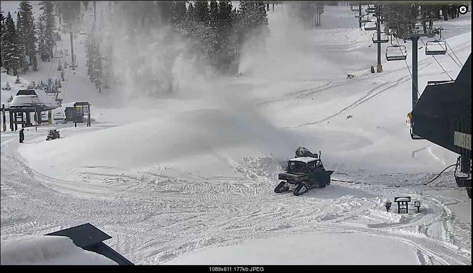 Click image for larger version. 

Name:	12-11-21 East Peak Cam.jpg 
Views:	141 
Size:	177.2 KB 
ID:	396226