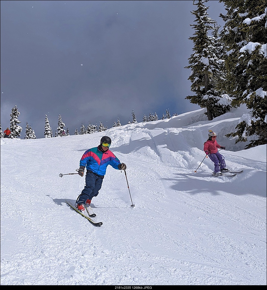 Click image for larger version. 

Name:	skiing w Cecie.jpg 
Views:	56 
Size:	1.24 MB 
ID:	412973