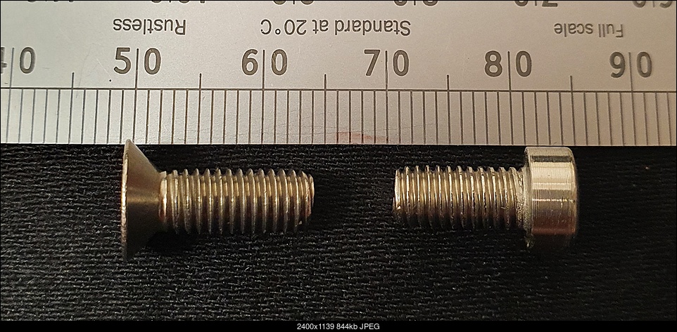 Click image for larger version. 

Name:	ATK Freeraider 14 QK screws with 4mm toe shim.jpg 
Views:	166 
Size:	843.9 KB 
ID:	399795