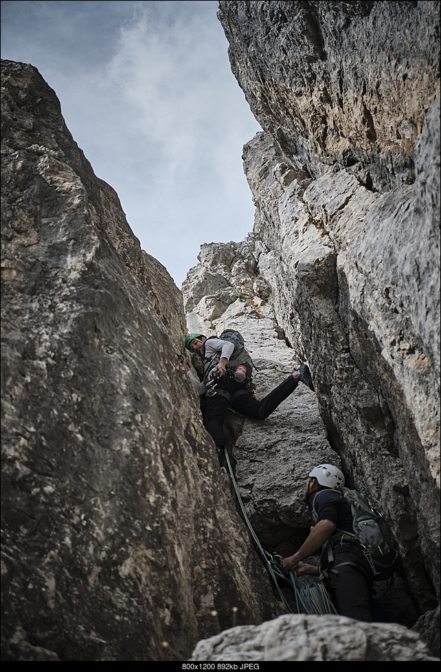 Click image for larger version. 

Name:	tgr_climbing_22.jpg 
Views:	58 
Size:	891.8 KB 
ID:	341524