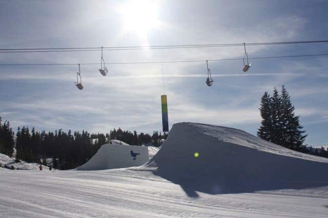 Stevens Pass Day 5: Sammy Carlson rolls into town thumbnail