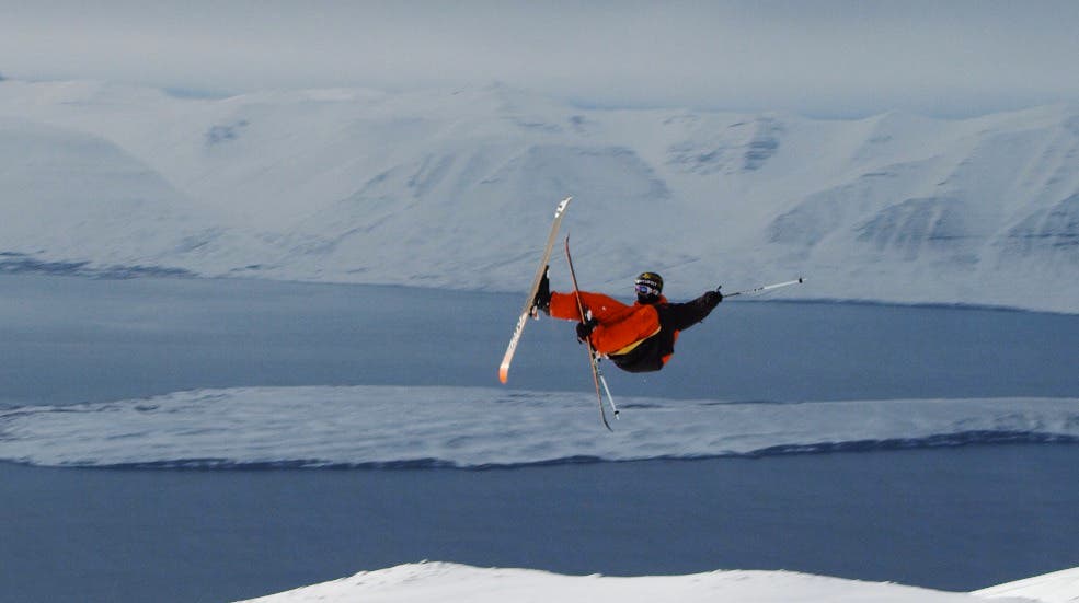 Iceland: The land of Ice and Snow thumbnail