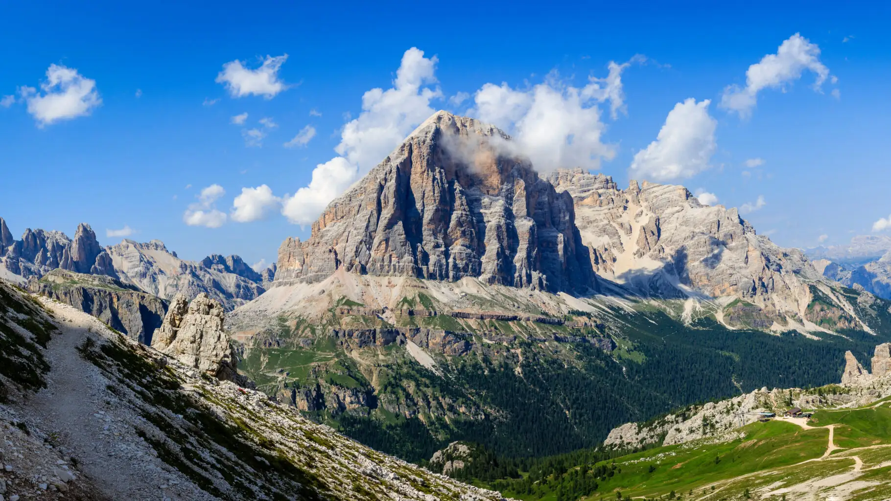 Three Climbers Rescued After Intense Overnight Operation on
