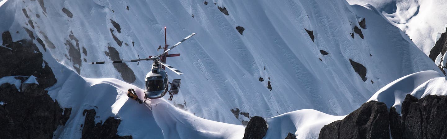 Alaska Heli Skiing in 360 with TGR's Athletes thumbnail